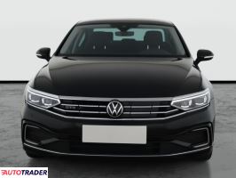 Volkswagen Passat 2021 1.4 214 KM
