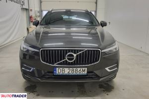 Volvo XC60 2021 2.0 197 KM