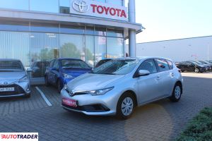 Toyota Auris 2016 1.3 99 KM Toyota Auris 2016 1.3 99 KM