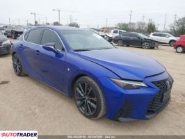 Lexus IS 2024 3