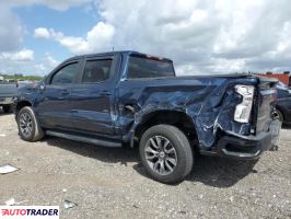 Chevrolet Silverado 2021 3