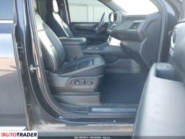 GMC Yukon 2023 5