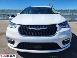 Chrysler Pacifica 2021 3