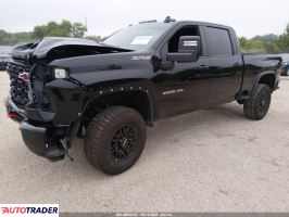 Chevrolet Silverado 2026 6