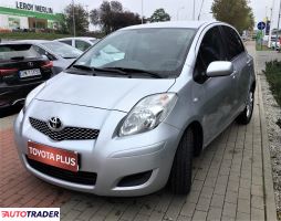 Toyota Yaris 2009 1.4 90 KM Toyota Yaris 2009 1.4 90 KM