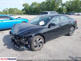Hyundai Elantra 2025 2