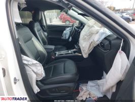 Ford Explorer 2024 2