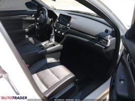 Honda Accord 2020 1