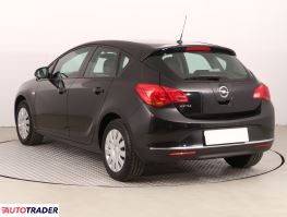 Opel Astra 2015 1.6 113 KM