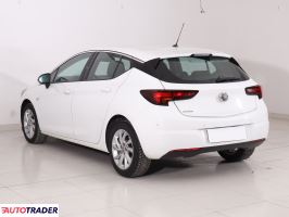 Opel Astra 2020 1.3 143 KM