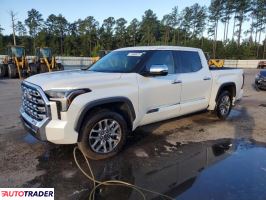 Toyota Tundra - zobacz ofertę