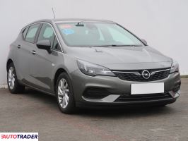 Opel Astra 2021 1.2 143 KM