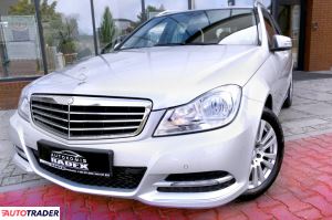 Mercedes C-klasa 2013 1.8 184 KM
