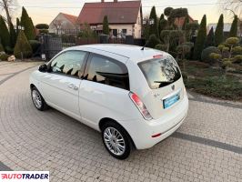 Lancia Ypsilon 2013 1.2 69 KM