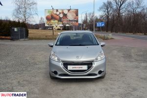 Peugeot 208 2013 1.2 82 KM Peugeot 208 2013 1.2 82 KM