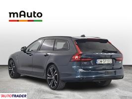 Volvo V90 2021 2.0 303 KM