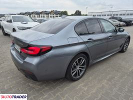 BMW 520 2021 2.0 190 KM