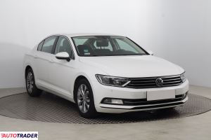 Volkswagen Passat 2015 2.0 147 KM