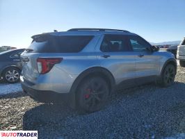 Ford Explorer 2021 3