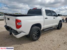 Toyota Tundra 2021 5