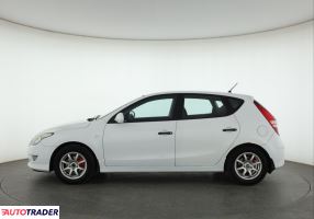 Hyundai i30 2010 1.6 88 KM