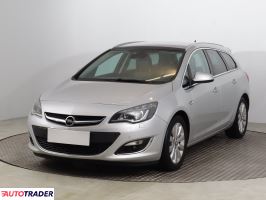 Opel Astra 2014 1.6 108 KM