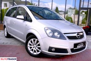 Opel Zafira 2005 1.6 105 KM