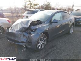 Tesla Model Y 2024 Tesla Model Y 2024