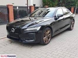 Volvo S60 2020 2.0 404 KM