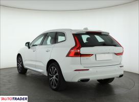 Volvo XC60 2020 2.0 194 KM