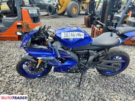 Yamaha YZF 2025