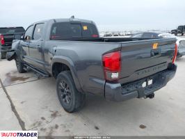 Toyota Tacoma 2022 3