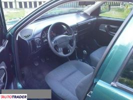 Volkswagen Polo 2001 1.6 75 KM
