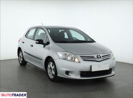 Toyota Auris 2011 1.4 88 KM