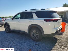 Nissan Pathfinder 2023 3