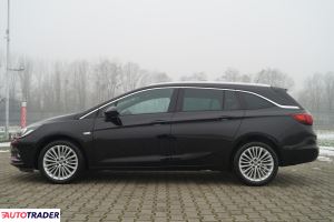 Opel Astra 2017 1.4 125 KM