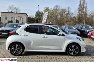 Toyota Yaris 2024 1.5 116 KM