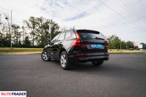 Volvo XC60 2022 2.0 194 KM