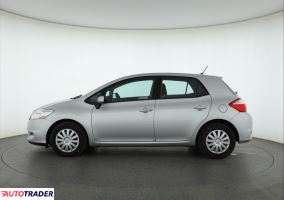 Toyota Auris 2013 1.3 97 KM Toyota Auris 2013 1.3 97 KM