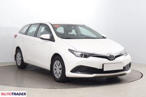 Toyota Auris 2017 1.6 130 KM