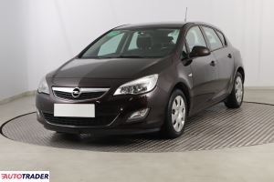 Opel Astra 2012 1.6 113 KM Opel Astra 2012 1.6 113 KM