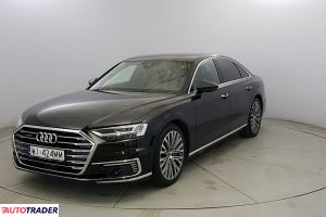 Audi A8 2021 3.0 340 KM