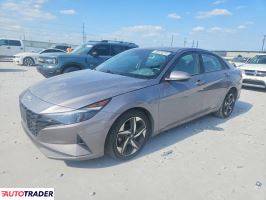 Hyundai Elantra - zobacz ofertę