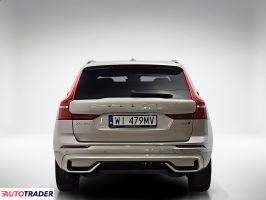 Volvo XC60 2023 2.0 300 KM