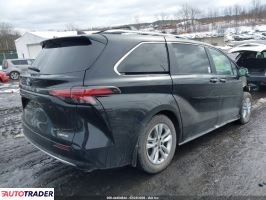 Toyota Sienna 2025 2