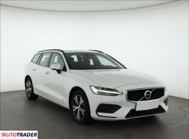 Volvo V60 2019 2.0 147 KM