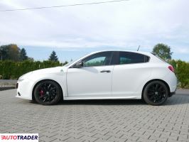 Alfa Romeo Giulietta 2015 1.7 240 KM