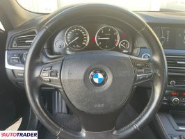 BMW 530 2011 3.0 245 KM