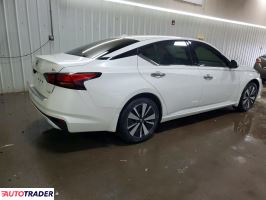 Nissan Altima 2021 2