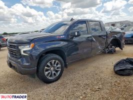 Chevrolet Silverado 2023 3